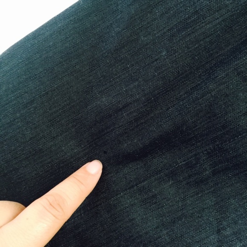 Super nice lightweight denim Loft midi skirt - Picture 2 of 4
